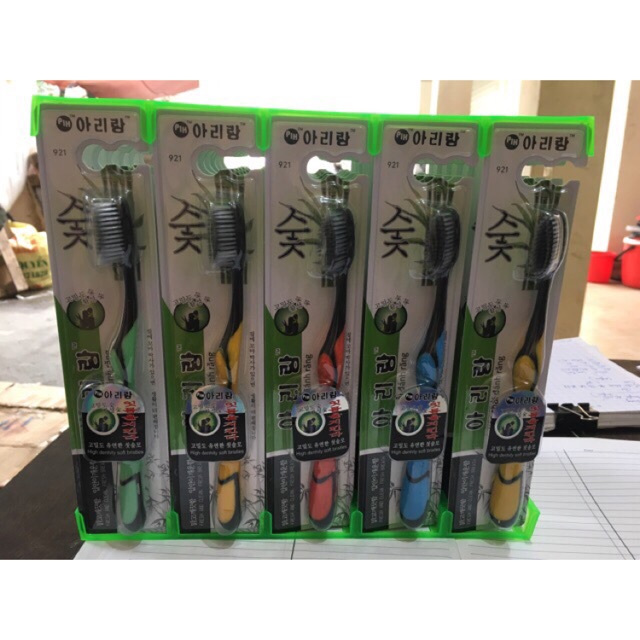 [ RẺ VÔ ĐỊCH ] Hộp 30 Bàn Chải Đánh Răng Than Tre Hoạt Tính BOSSI Siêu Mềm Giảm Ê Buốt Nhập Khẩu Hàn Quốc