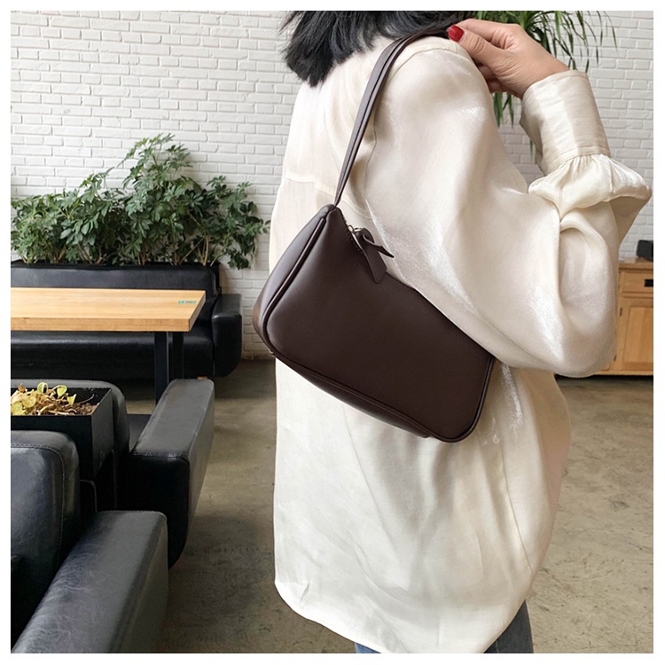 Túi xách nữ đeo vai dáng basic chất mềm mịn tự nhiên Capucha T14