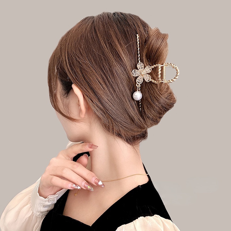 Kẹp Tóc Hình Nơ Phối Tua Rua Thời Trang 2022