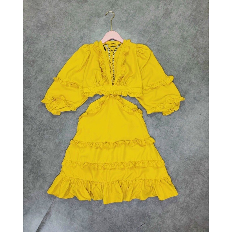 Đầm hoa cổ v phối bèo cutout eo 🌪 | BigBuy360 - bigbuy360.vn