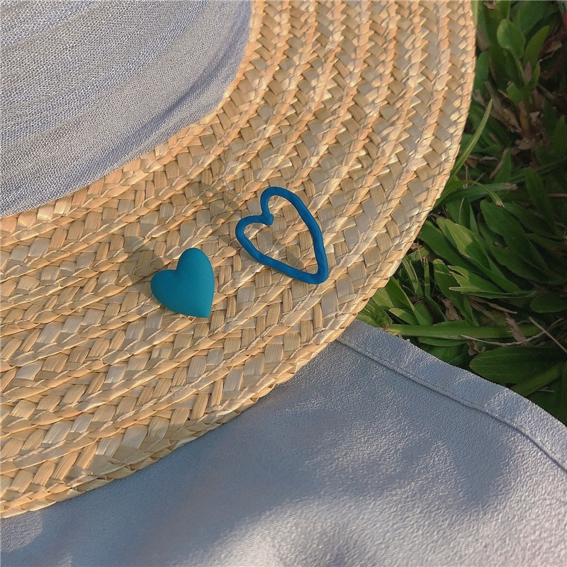 Khuyên Tai Hình Trái Tim Màu Xanh Dương Đào Ngọt Ngào Phong Cách Mới Mùa Xuân Hè ins Niche