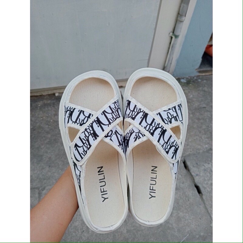 Giày Nữ - Giày Sục Nữ - Giày Đạp Gót Nữ Quai Chéo- dép quay chéo Hottrend 2022