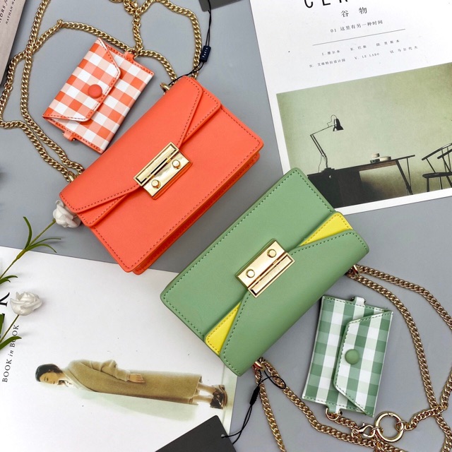 Túi đeo chép tặng kèm ví xinh