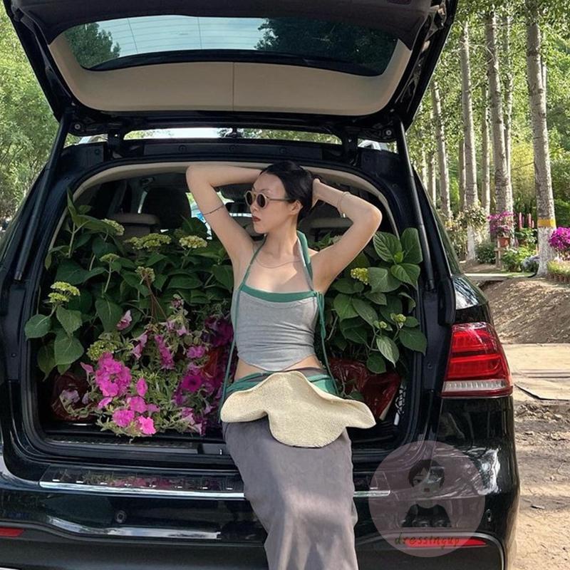 Dre-áo Hai Dây Ôm Dáng Phối Màu Sắc Phù Hợp Với Mùa Hè Dành Cho Bạn Nữ