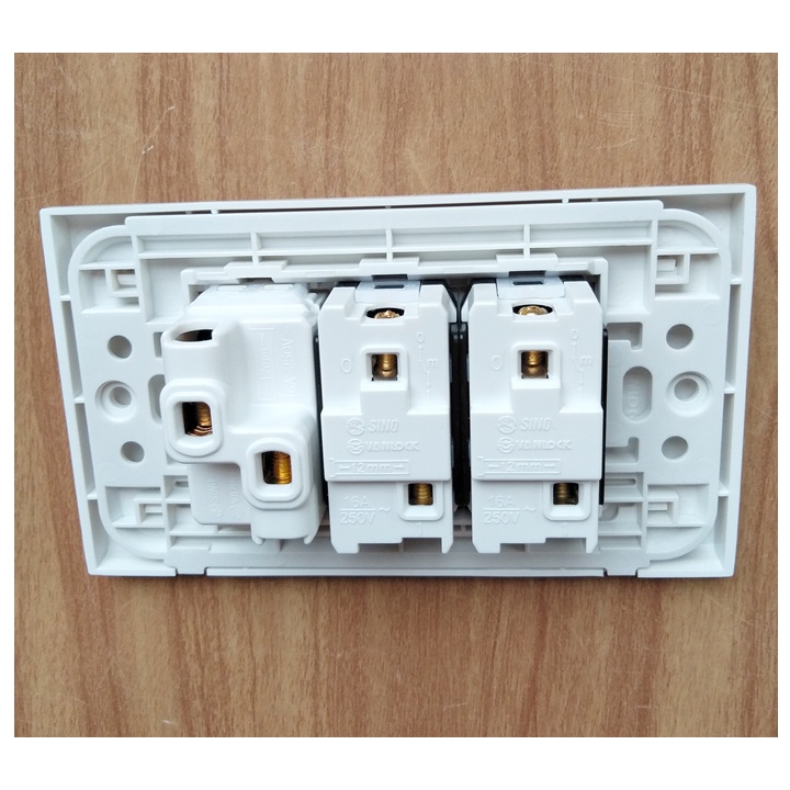 Ổ cắm - Công tắc SINO Dòng S18CC - Chính hãng