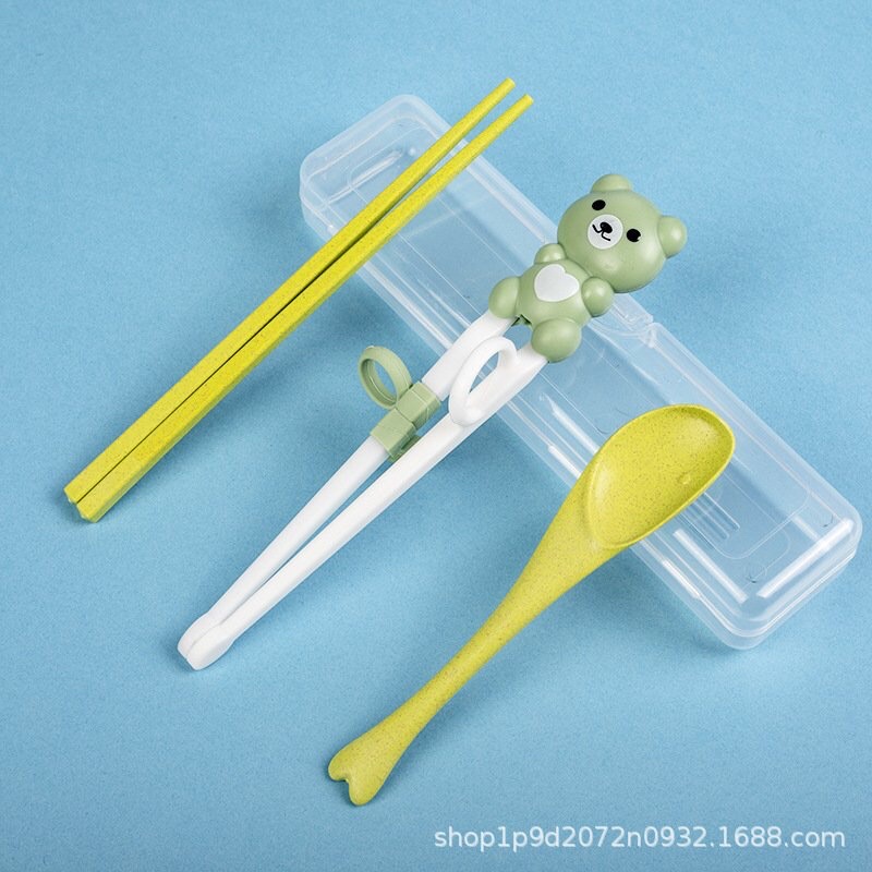 Đũa tập ăn cho bé đũa ăn dặm tập gắp xỏ ngón hình gấu kèm hộp đựng D03 Homedy Kids