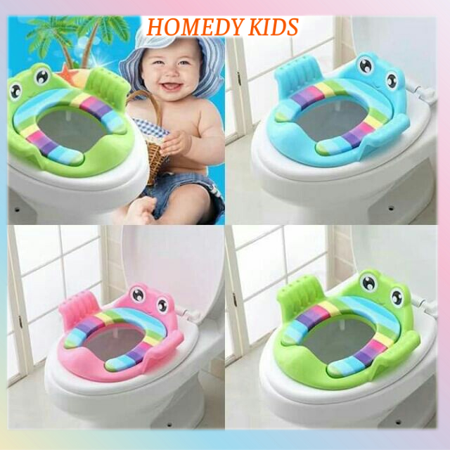 Bệ ngồi bồn cầu cho bé bô thu nhỏ bệ lót bồn cầu có tay cầm tiện dụng ngồi toilet vệ sinh hình ếch từ 1 đến 6 tuổi