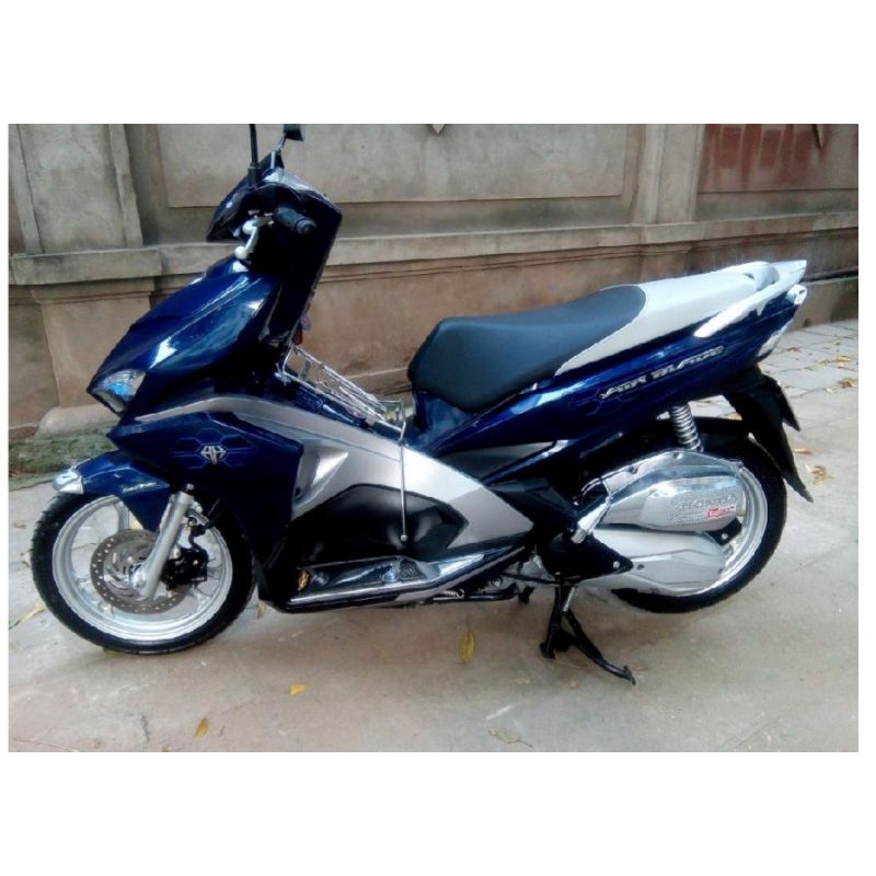 Tem rời dán xe ab 2016