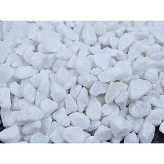 Sỏi trắng  rải mặt chậu