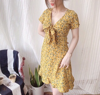 🌼ĐẦM HOA NHÍ BUỘC NƠ NGỰC🌼
