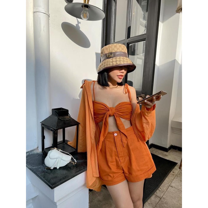 Set bộ 3 món croptop 2 dây, quần đùi from rộng kèm áo khoắc sơ mi, thích hợp cho nàng đi chơi, đi biển