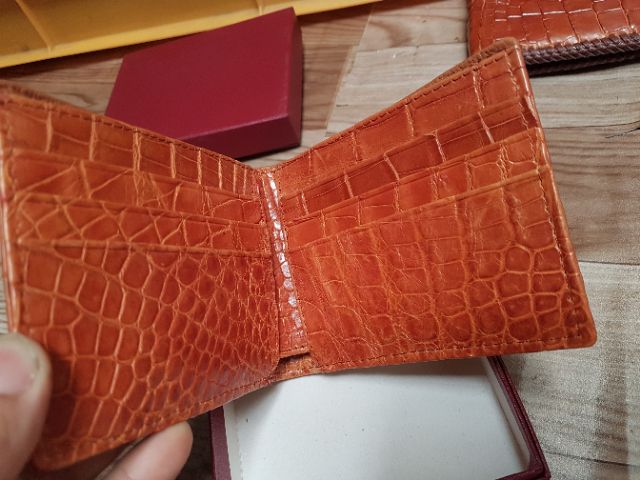 Ví nam 2 mặt da cá sấu sành điệu, đẳng cấp