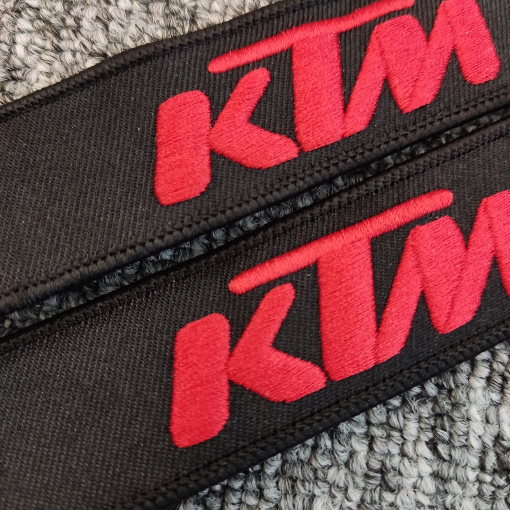 Móc chìa khóa vải 13x3cm thêu chữ KTM Duke Ready to Race