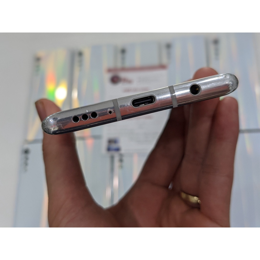 Điện thại LG Velvet 5G 2 SIM Ram 6GB BỘ nhớ 128GB . Nguyên Zin đẹp , màn không ám ố , kèm sạc LG chính hãng , Playmobile