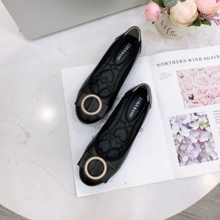 Bệt zara vnxk có nơ tag tròn siêu mềm đây ạ.