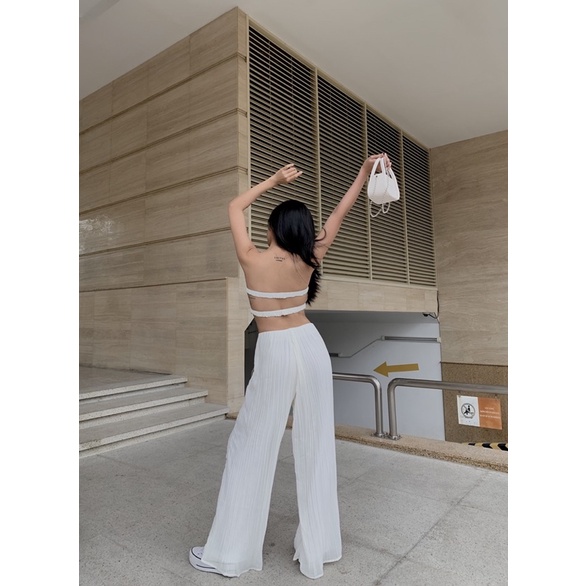 ÁO CROP TOP HỞ LƯNG