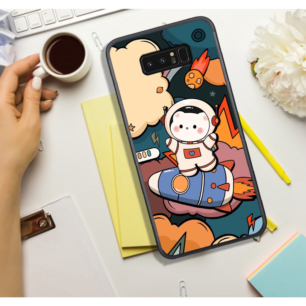 ỐP LƯNG SAMSUNG NOTE 8-SAMSUNG NOTE 9   , IN HÌNH ASTRONAUT PHI-HÀNH-GIA, MÀU SẮC BẮT MẮT