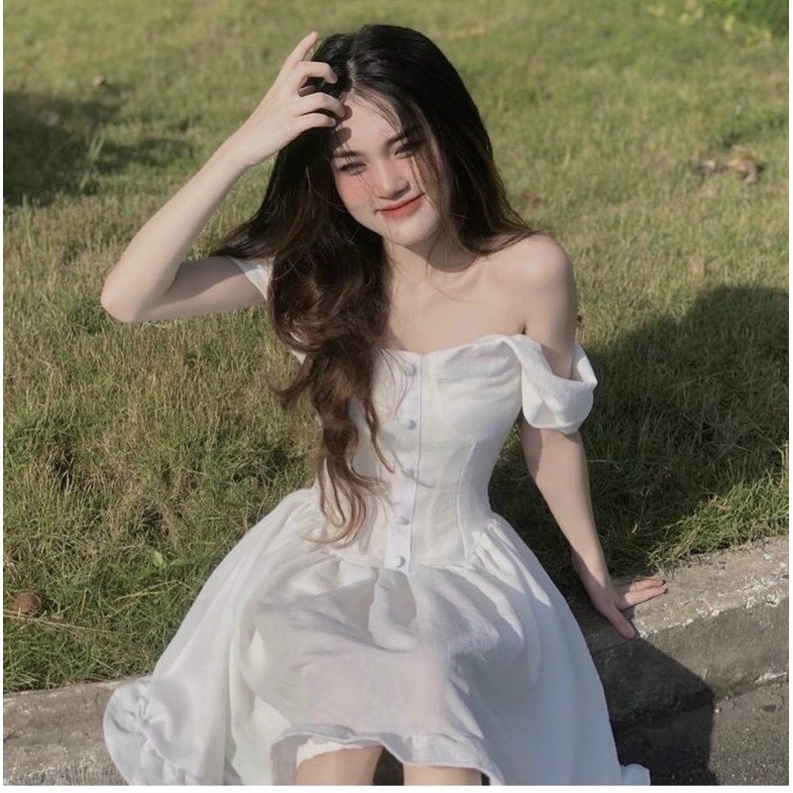 ĐẦM TRẮNG PHỐI NÚT XOÈ