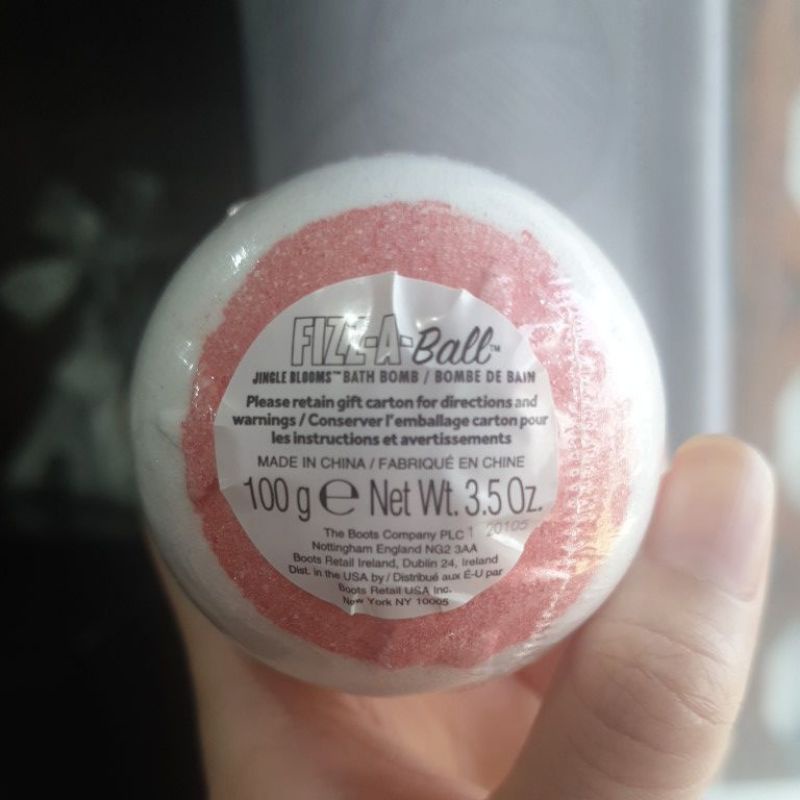 Fizz A Ball Bath Bomb Soap And Glory Viên thả bồn tắm
