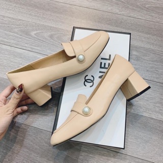 Giày Moka gót 4-5cm đính ngọc lệch