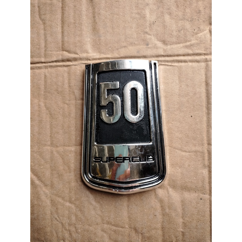 Logo mặt lạ super cub 50