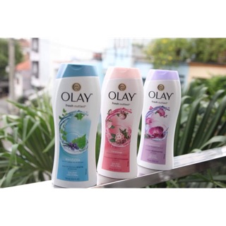 Sữa tắm Olay Ultra Moisture with shea butter 700ml