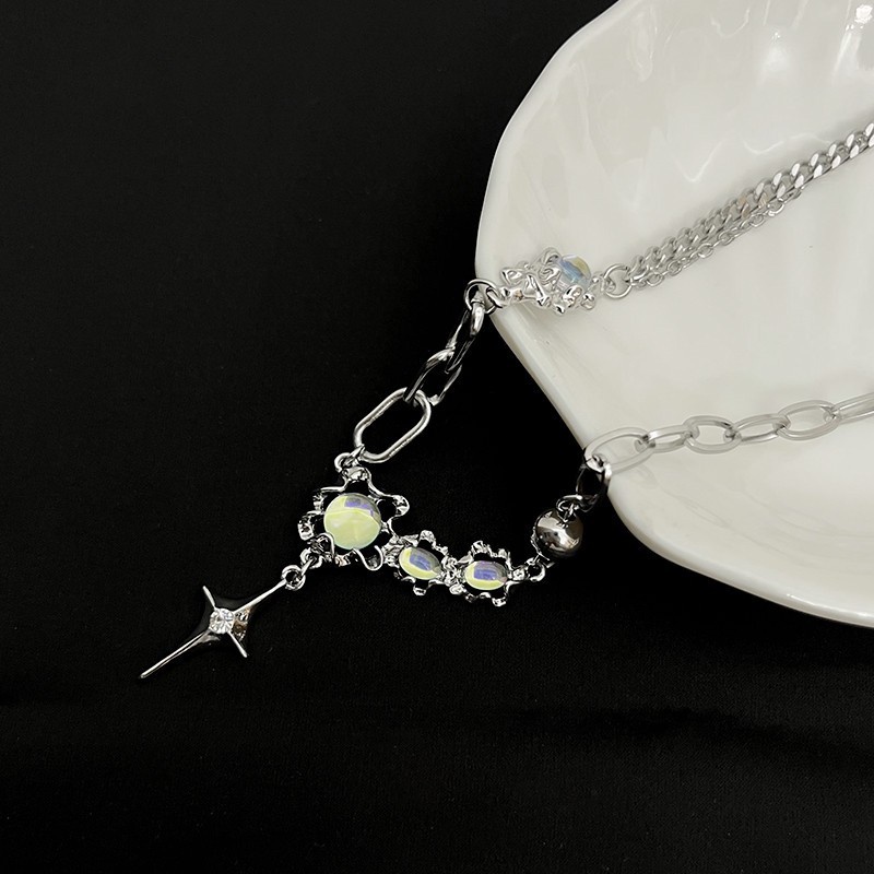 Vòng cổ Mặt Hình Ngôi Sao/Mặt Trăng Thời Trang Mới Cho Nữ