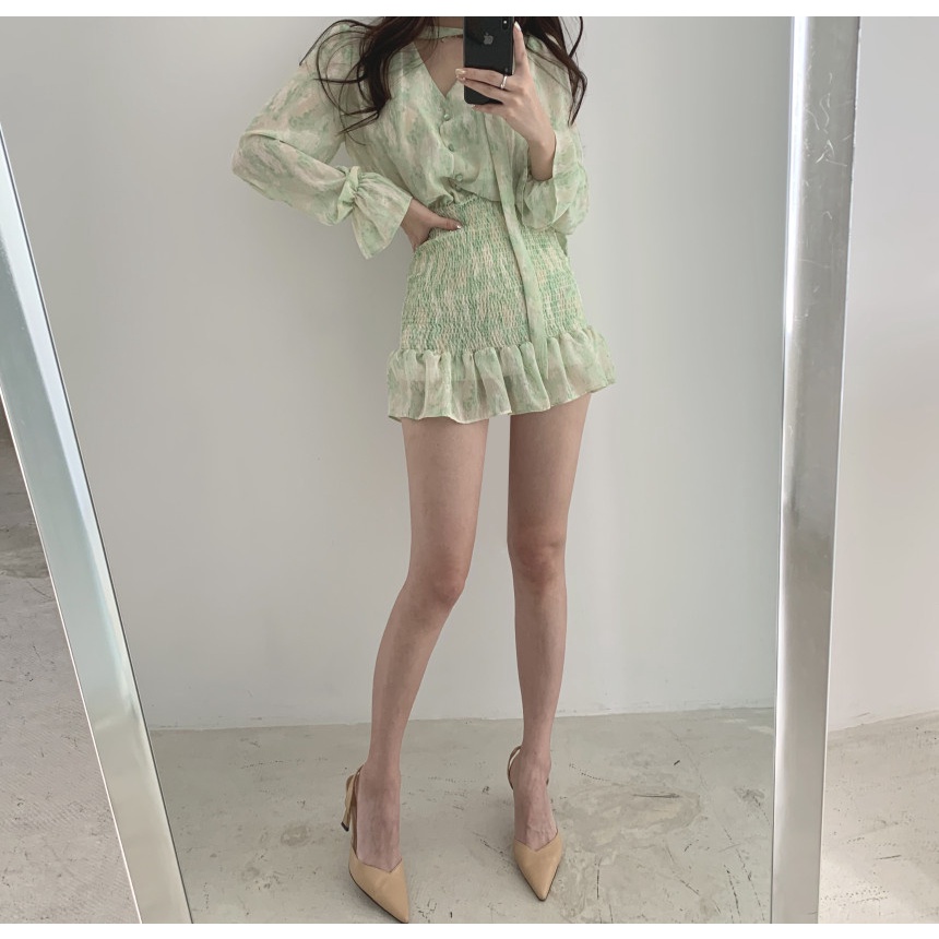 Váy MORAN voan hoa xanh loang dài tay thon eo thun ôm body điệu đà gợi cảm style Hàn Quốc