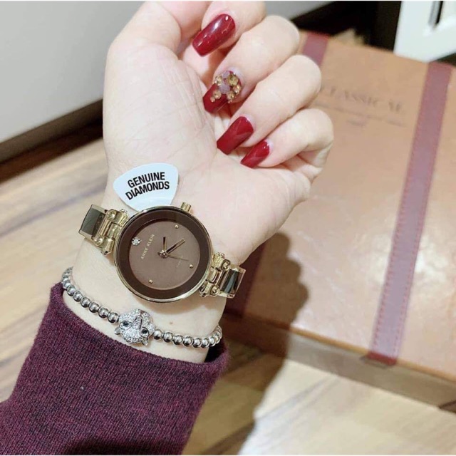 Đồng hồ nữ hiệu Anne Klein