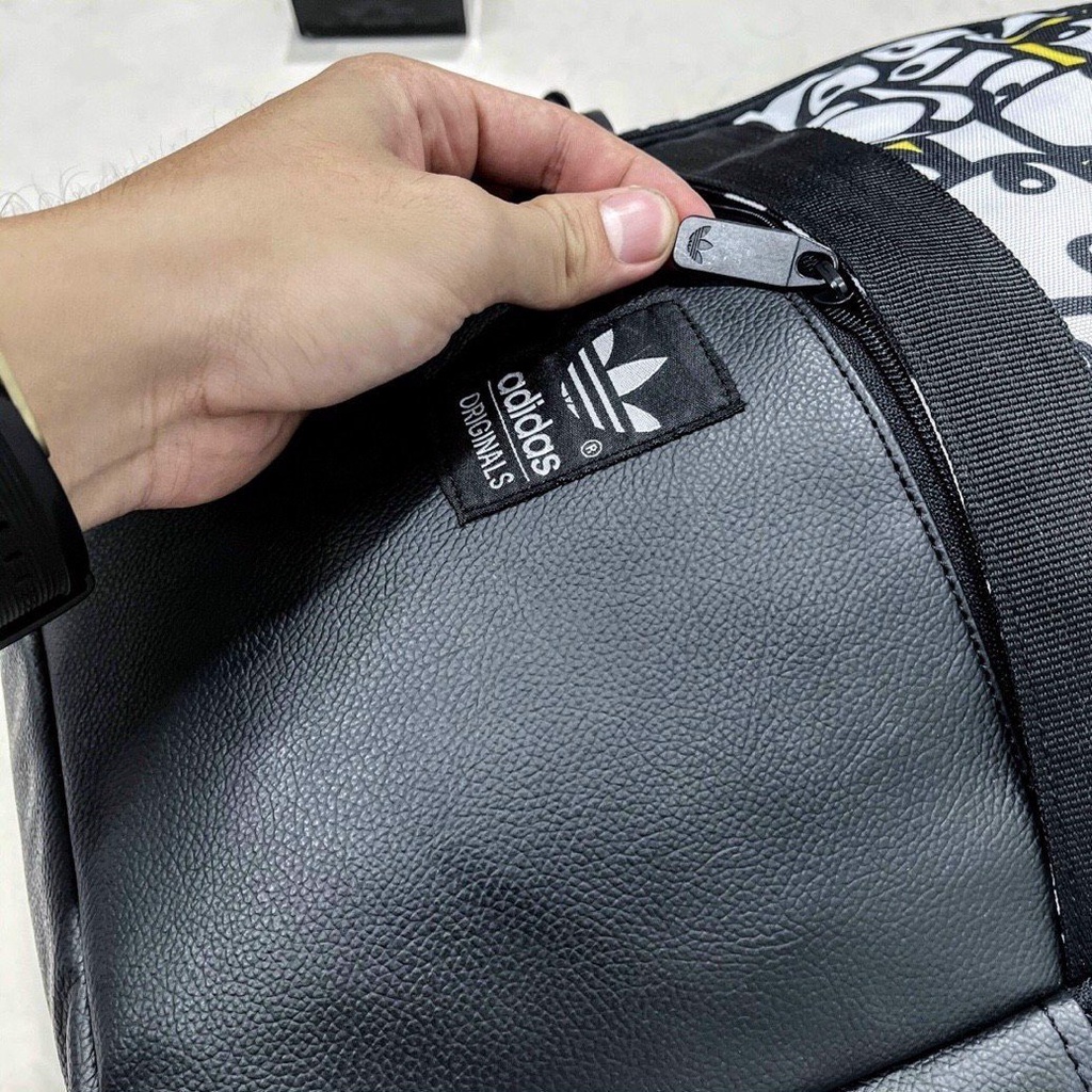 Balo Adi.das Original Clover chất vải polyester và đáy phủ pu chống nước cực tốt có ngăn riêng laptop15.6inch