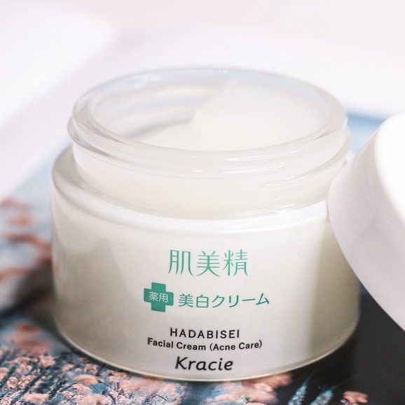 Kem Dưỡng Da Mụn Kracie Hadabisei Facial Cream 50g (Acne Care)