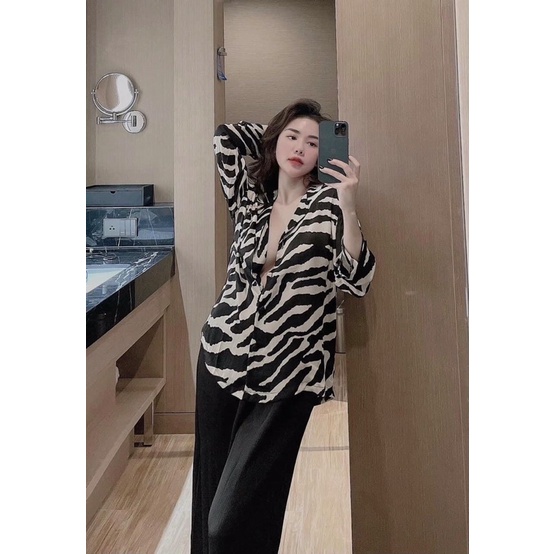 Pijama dài dài studio xọc đen nữ