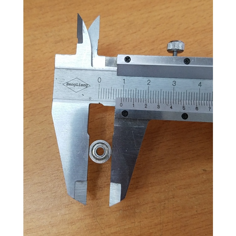 Vòng bi mặt bích tốc độ cao cho trục tàu mô hình 3*8*3 và 4*8*3