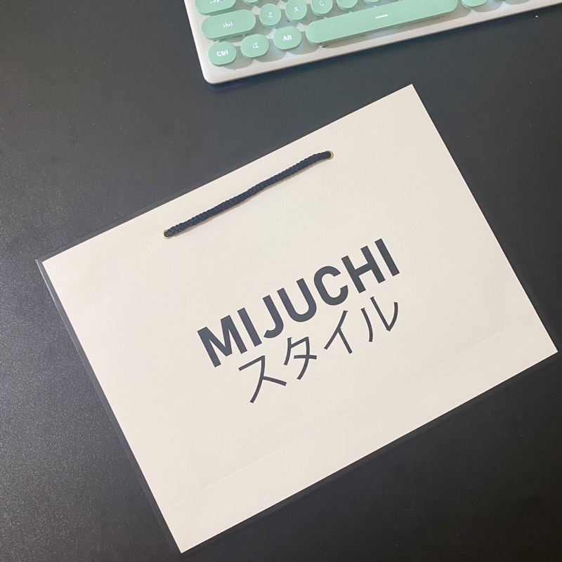 Túi giấy MIJUCHI (Hàng tặng không bán)