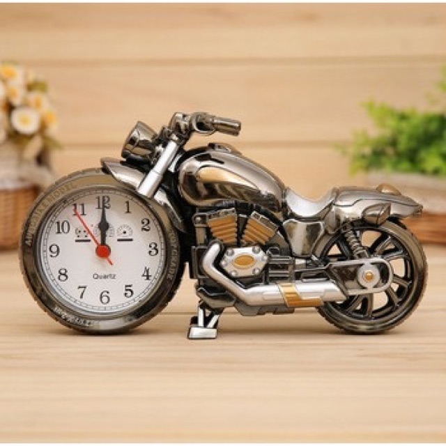 Đồng hồ để bàn kiểu cổ hình xe moto, tàu hoả, kèn, xe hơi và xe đạp