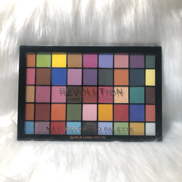 Bảng mắt revolution 45 màu
