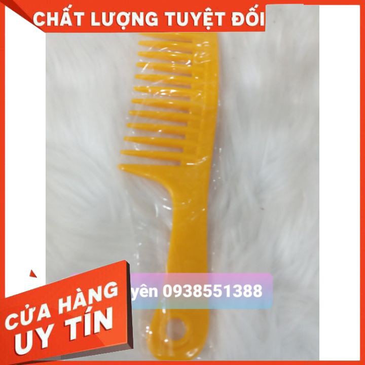 FREESHIPLược thưa chải tóc uốn( lược nhựa đá ),răng thưa giúp dễ chải vẫn giữ nếp tóc uốn ,chất liệu nhựa bền giá rẻ