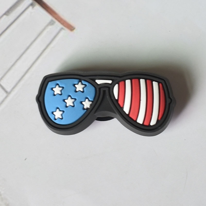 Phụ Kiện Trang Trí Giày Hình Vương Miện Croc Jbitz Dễ Thương Cho Bé