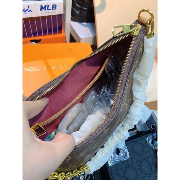 Túi đeo vai dáng bầu hoa nâu