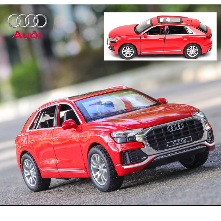 Mô hình xe ô tô Audi Q8 tỉ lệ 1:32 xe bằng KIM LOẠI có âm thanh và đèn mở được cửa xe