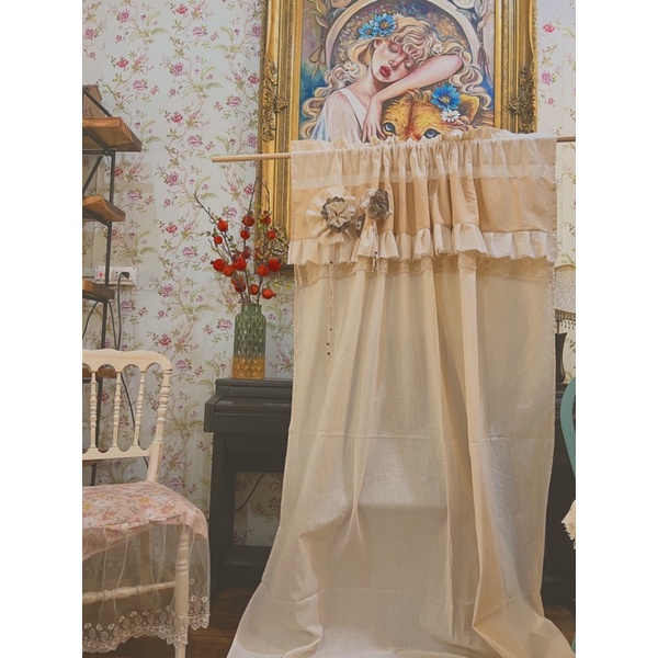 Rèm Vintage Màu Be Nhạt Cổ Điển
