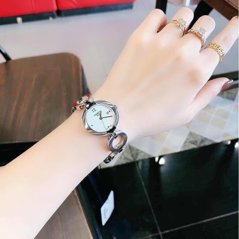 Đồng Hồ Nữ Tissot dây kim loại case 28mmc