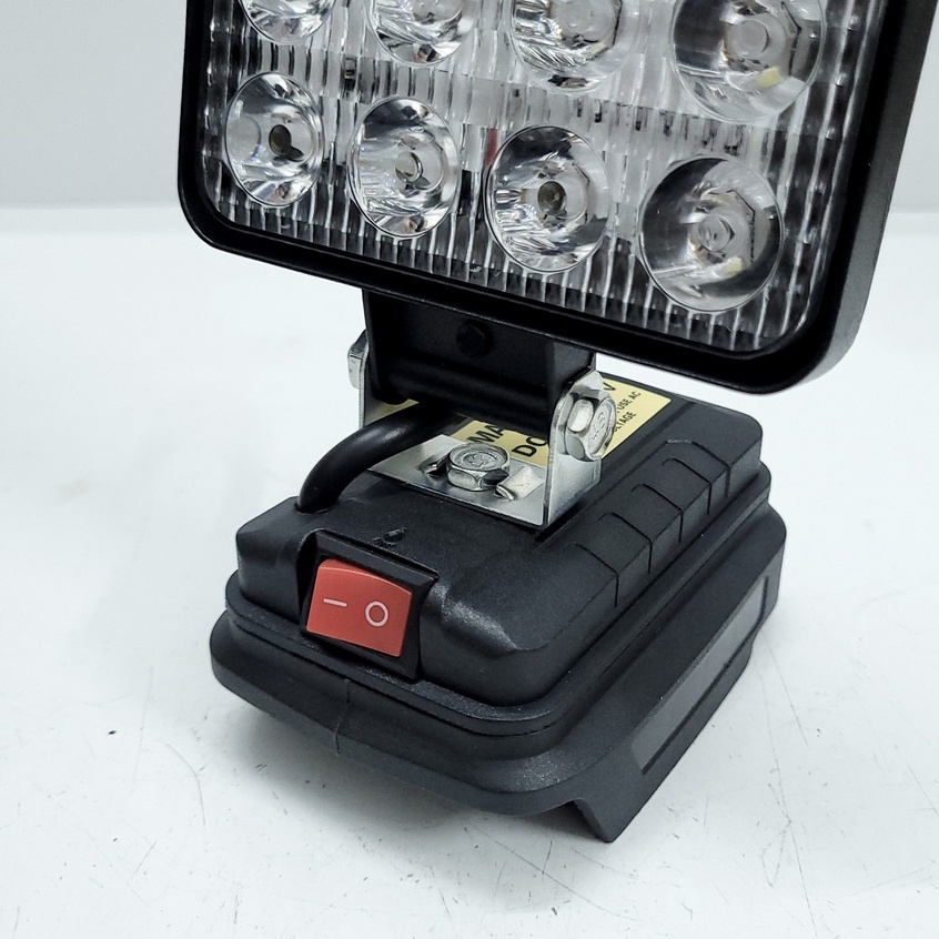 Đèn pin led dùng chân pin makita, đèn pha led dùng chân pin makita 14,4v - 18v thiết kế bi cầu rọi xa