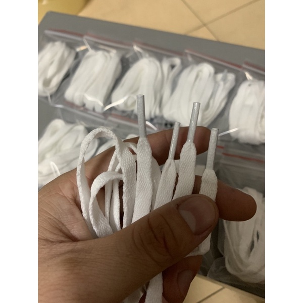 DÂY GIẦY TRẮNG HÀNG CÓ SẴN GIÁ SIÊU KHUYẾN MÃI