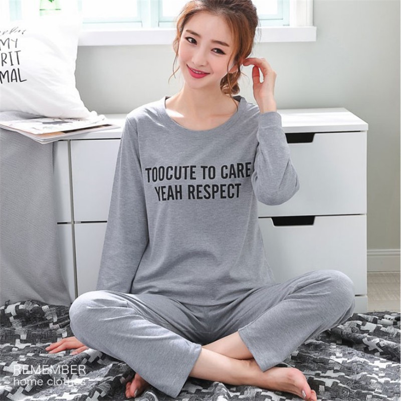 Bộ pijama dài tay , in họa tiết hoạt hình dễ thương cho nữ