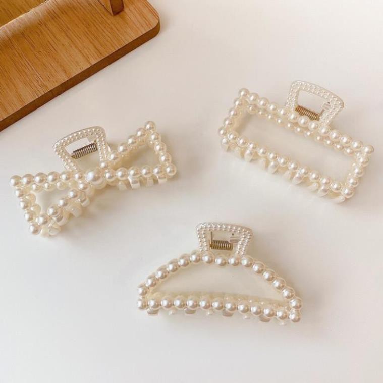 PHỤ KIỆN KẸP TÓC CÀNG CUA TREND hiện nay