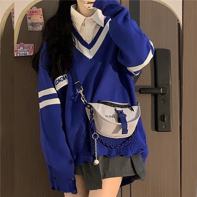 Áo sweater COZOKC dệt kim tay dài dáng rộng cổ chữ V phối màu tương phản phong cách Hàn Quốc
