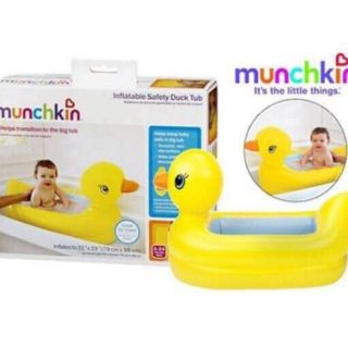 🐤🐤CHẬU TẮM PHAO MUNCHKIN HÌNH CON VỊT
💰E bán lẻ có #135K thôi các mẹ ơi