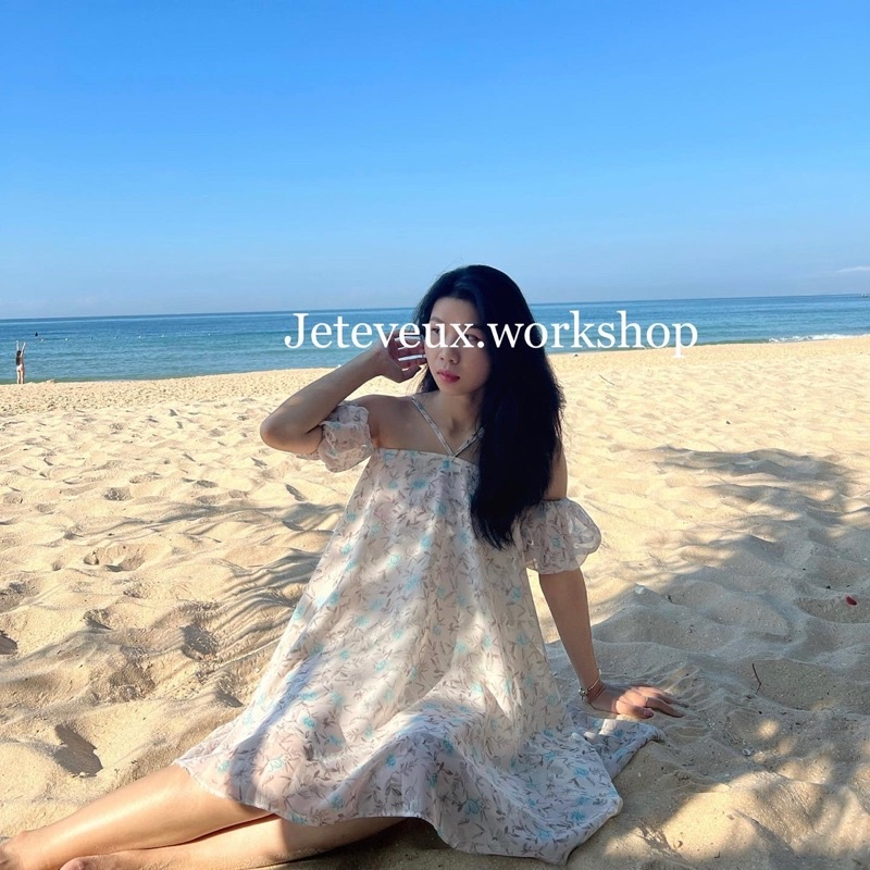 Váy dây cổ yếm bẹt vai - design by Jeteveux