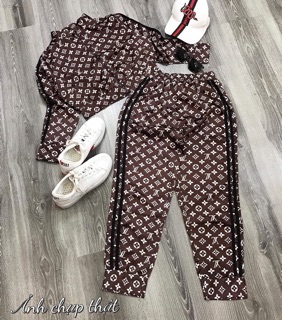 SET THỂ THAO PHI